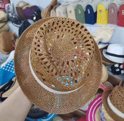 Chapéu de verão oco de papel respirável