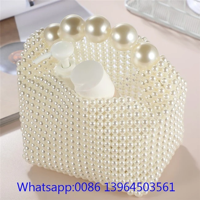 Bolsa Clutch de Pérolas Feita à Mão