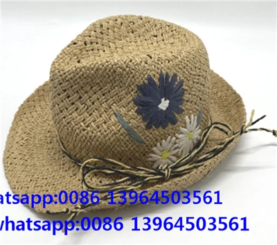 Chapéu de palha masculino feito à mão com bordado