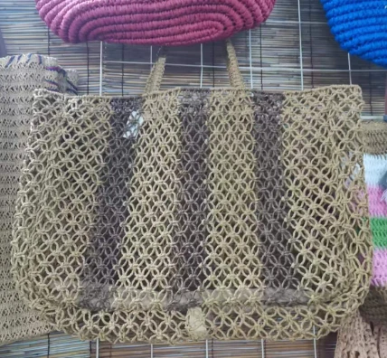 Sacola grande oca feminina tecida à mão marrom
