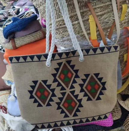 Sacola de linho com padrão de impressão