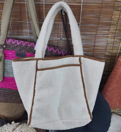 Bolsa casual feminina de lã de cordeiro