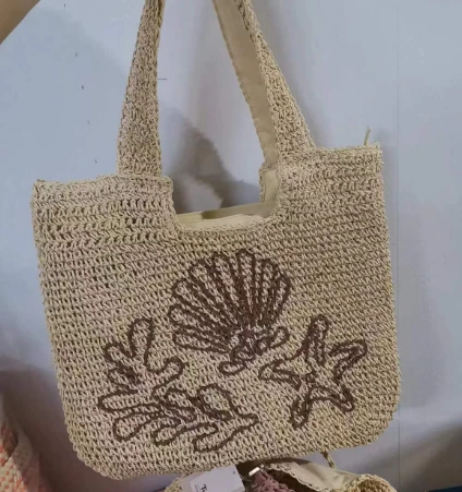 173 173