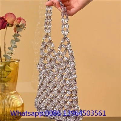 Bolsa transparente feminina com miçangas