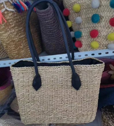 Papel Mão Tecido Praça Mulher Bolsa