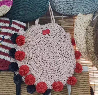 Bolsa de palha redonda com bolas