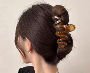 Grampos de cabelo grandes