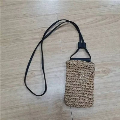 Bolsa de telefone de palha marrom coloe feminina