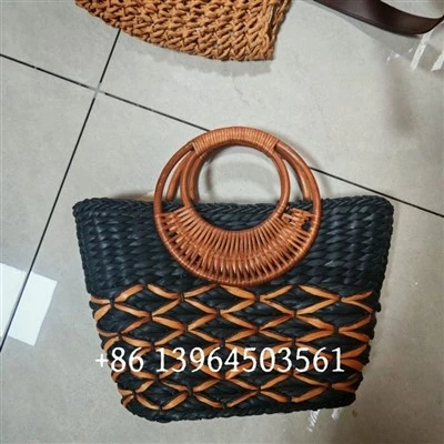 Sacos de compras artesanais de casca de milho